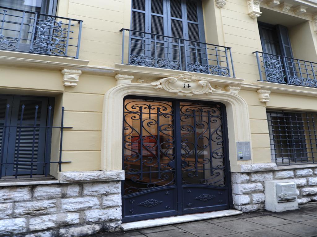 La Belle Epoque Five Stars Holiday House นีซ ภายนอก รูปภาพ